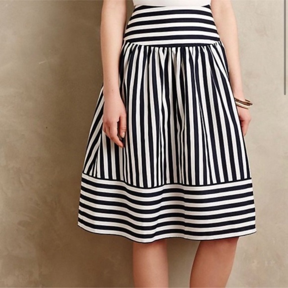 Maeve (Anthropologie) White & Navy Full-flare Skater Skirt